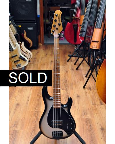 Ernie Ball Music Man Stingray Special 5H Roasted Maple Black Rock